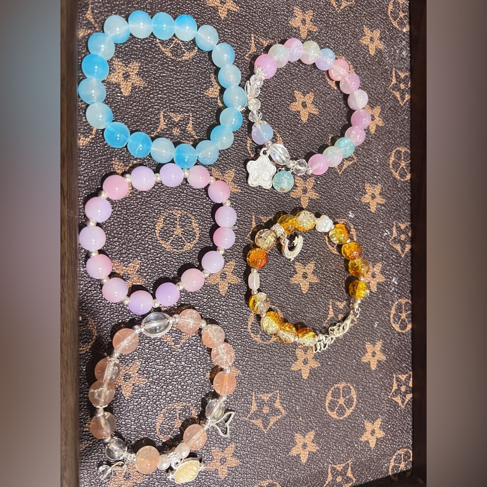 Chic Pastel Beaded Bracelet Collection